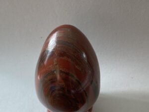 Oeuf jaspe rouge à hematite